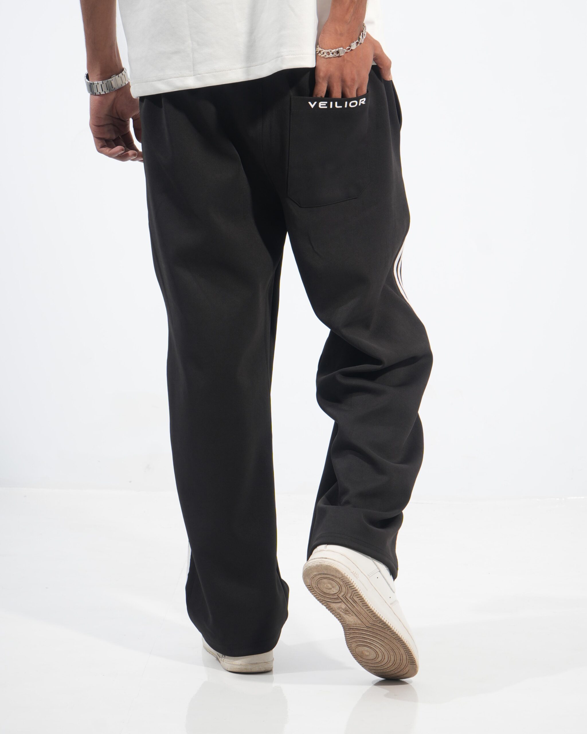 STRIDE BAGGY TROUSER