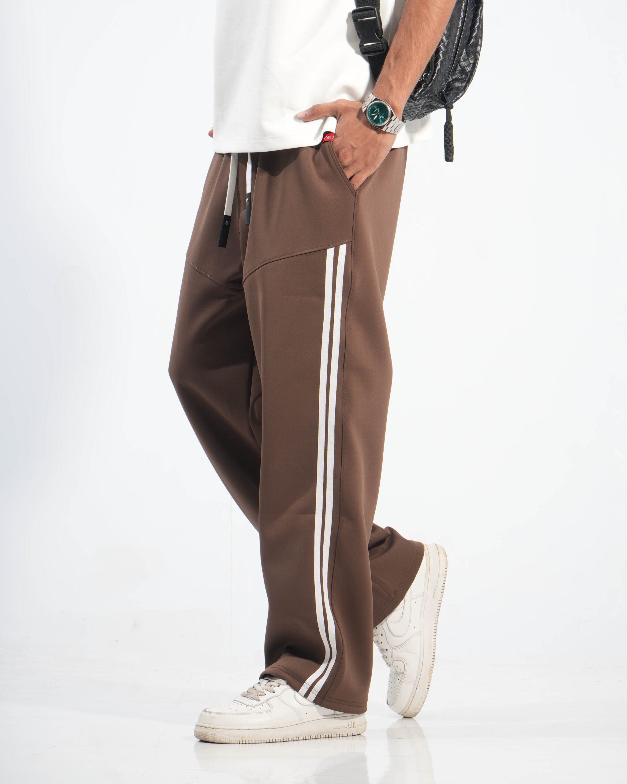 STRIDE BAGGY TROUSER