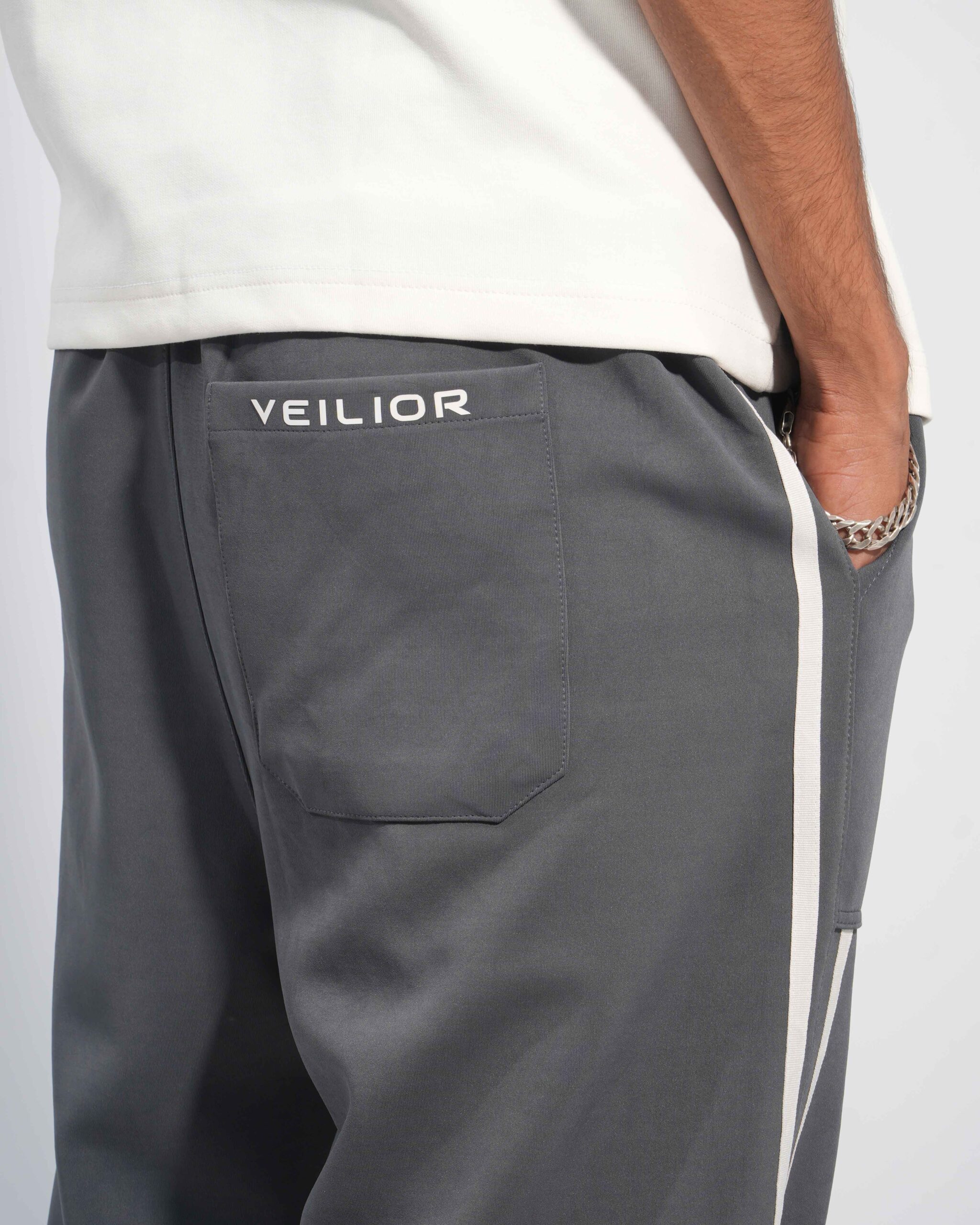 STRIDE BAGGY TROUSER